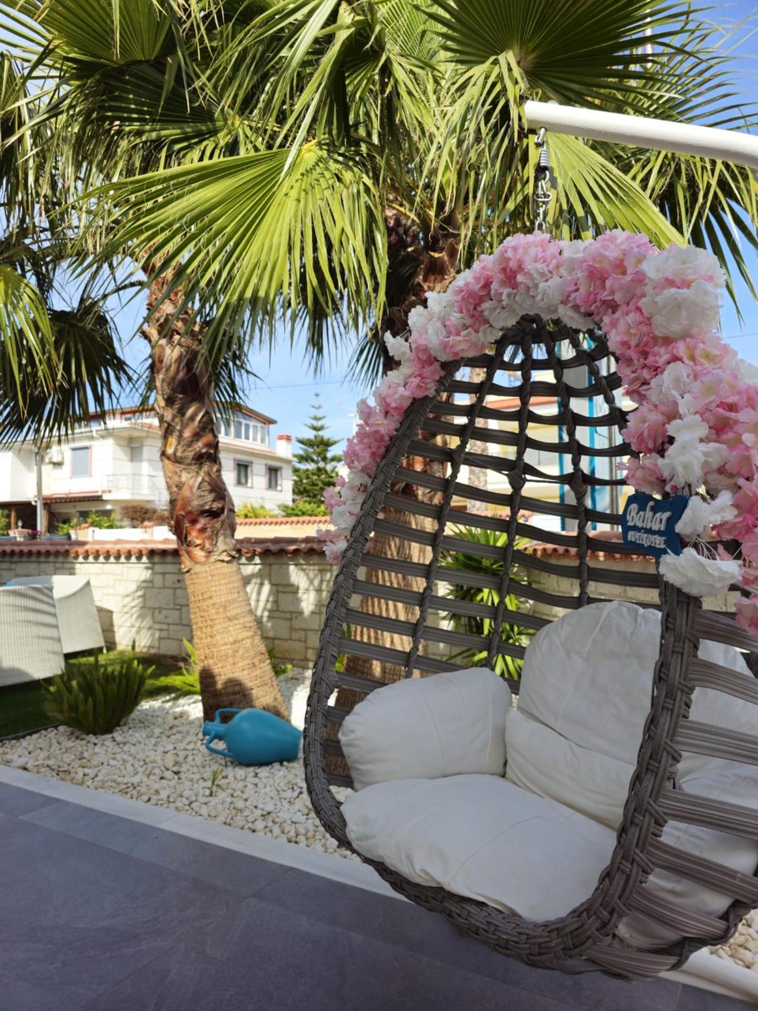 Bahar Butik Otel เซสเม ภายนอก รูปภาพ